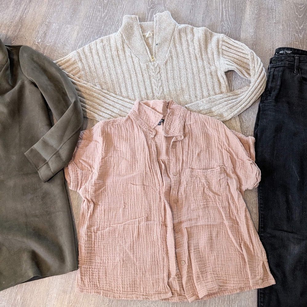5PC Bundle - Womens 8/10 M/L - Picture 3 of 5